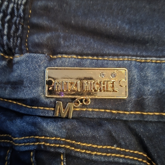 Columbian Jeans - Picture 3 of 4